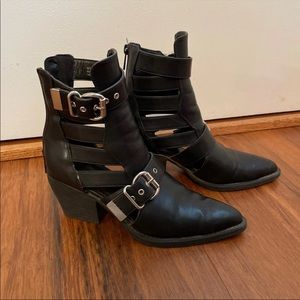 🚫 SOLD Black Booties